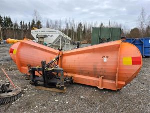 FMG Perhosaura PA360, Plogningsmaskiner