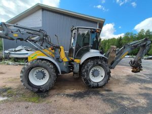 Lännen 8600 E