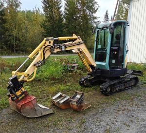 YANMAR VIO25-4, Engcon, 3 kauhaa, Mini-excavators < 7t