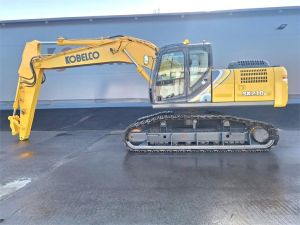Kobelco SK210LC-10E -SUOALUSTA-