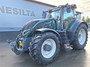 Valtra T235 VERSU