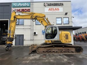 New Holland E235SRLC