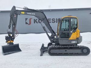 Volvo ECR88D PYÖRITTÄJÄLLÄ