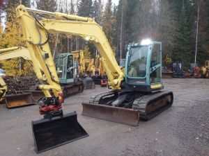Yanmar SV 100-1 pyörittäjällä