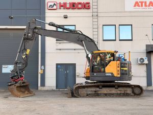 Volvo ECR 235 E