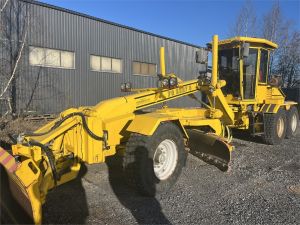 Veekmas FG 2327 S, Tiehöylät