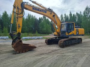 Komatsu 360 LC