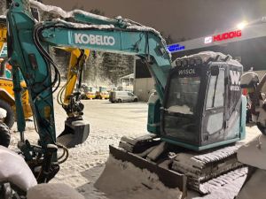 KOBELCO SK75SR-3E, Midi excavators 7t - 12t