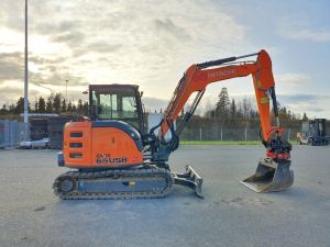 Hitachi ZX65USB-6, Minikaivukoneet < 7t