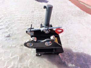  Kallistuva pikaliitin Kärsä S40, 3-6tn koneet, Kauhat / rototiltit /  kiinnittimet