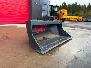 [OTHER] Eke-Tech Luiskakauha 1250mm / S40, Skopor / tiltrotatorer / klämmor