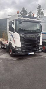 SCANIA R 520