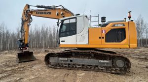 Liebherr R 922 LC