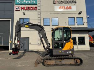VOLVO ECR58D PYÖRITTÄJÄLLÄ, Mini-excavators < 7t