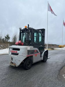 NISSAN WG1F4A50Y, Diesel trucks