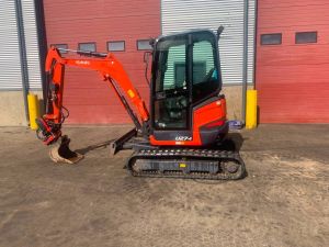KUBOTA U 27-4 / Pyörittäjä, 5-työlaitetta, 1-omistaja., Minigrävare < 7t