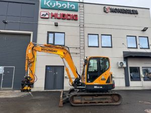 HYUNDAI R80CR-9A PYÖRITTÄJÄLLÄ, Midigrävmaskiner 7t - 12t