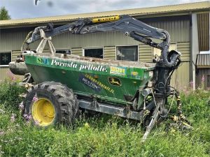 [OTHER] Kalkinlevitysvaunu, Equipments for agriculture machines