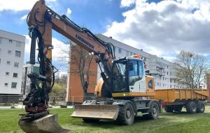 Liebherr A 918 COMPACT
