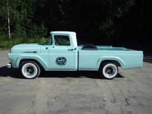 Ford F 100, Pick-up autot
