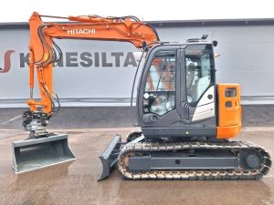 Hitachi ZX85US-5 PYÖRITTÄJÄLLÄ
