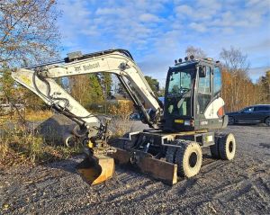 BOBCAT E57W, Engcon, 2 kauhaa, Harja, Mini-excavators < 7t