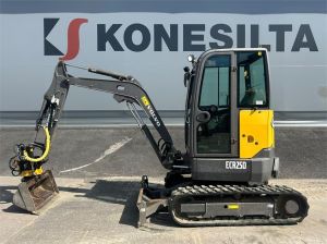 Volvo ECR25D PYÖRITTÄJÄ, 3-KAUHAA
