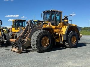 VOLVO L220F