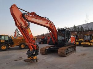 Hitachi ZX210LC-6, Telakaivukoneet