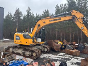 LIEBHERR 920 R compact / Pyörittäjä, Novatron 3D, Stage V
