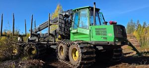 JOHN DEERE 1110 D Eco III, Погрузочные тракторы