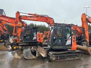 HITACHI ZX 85 US / Engcon, 3 kauhaa, Rasvari, Ym!