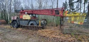 LOKOMO Mobiilinosturi, Other construction machines