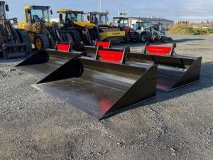 Jankko Tasauskauha, Kauhat / rototiltit / kiinnittimet