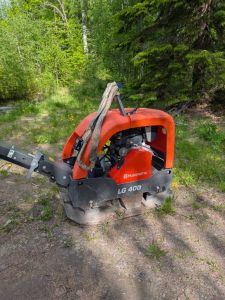 HUSQVARNA LG 400, Землеуплотнители