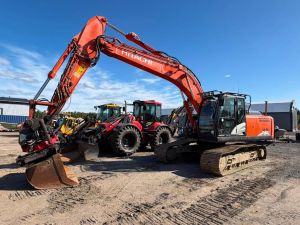 Hitachi ZX 210 LC-6