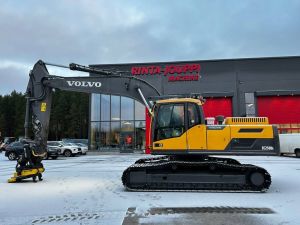 VOLVO EC 250 D L
