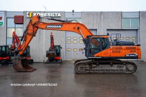 Doosan DX300LC-7 STAGE V, Telakaivukoneet