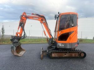Doosan DX27Z pyörittäjällä
