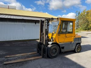 MITSUBISHI FD40, Diesel trucks
