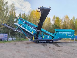 POWERSCREEN Chieftain 1700XE, Screeners