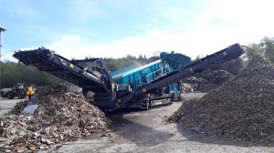 POWERSCREEN Titan 2300 kaksitasoseula, Siktar