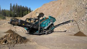 POWERSCREEN Warrior 1800 suorasyöttöseula, Siktar