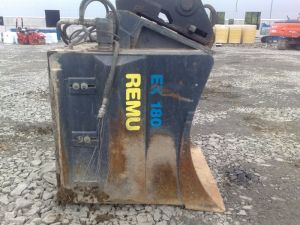 REMU EX182, Screeners