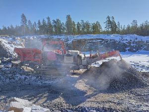 SANDVIK UJ440i, Krossar