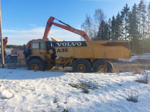 Volvo A35, Dumpperit