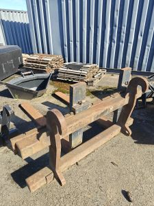 VOLVO BM Trukkipiikit 7000 /1600, Equipments