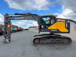 VOLVO EC140ELM AITO METSÄALUSTAINEN + 900MM TELAT + RASVARI + JNE