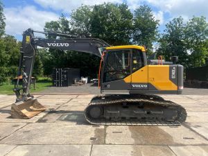VOLVO EC140ELM + METSÄALUSTAINEN + 900MM TELAT + KAHDET HYDRAULIIKAT PROBONA