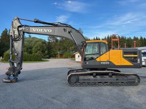 VOLVO EC300EL + RASVARI + LÄMMITIN + S70 + SMP TILTTI PIHDILLÄ + NOVATRON 3D